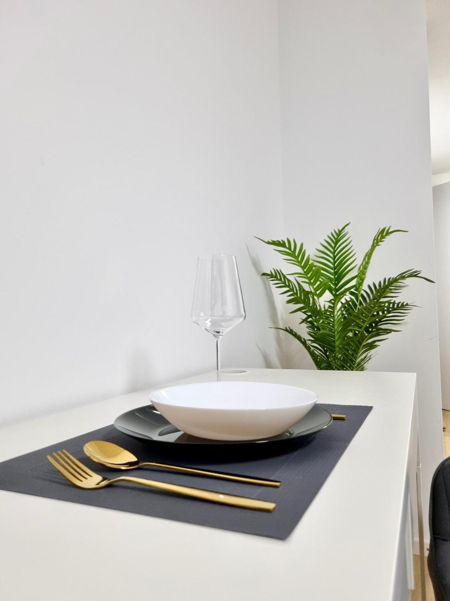 Modernes Apartment Nahe Des Stadtzentrums Hanovra Exterior foto
